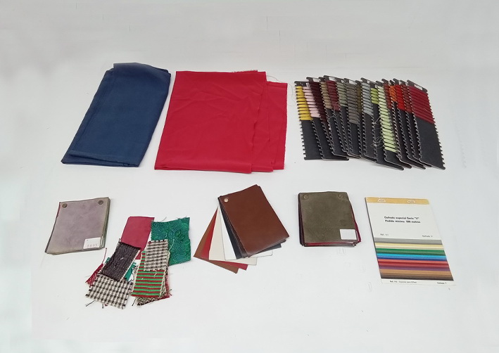 muestrario telas hilos consultar medidas y cantidades